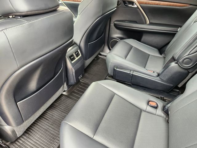 Used 2021 Lexus RX 350L Premium w/ Premium Package image 29