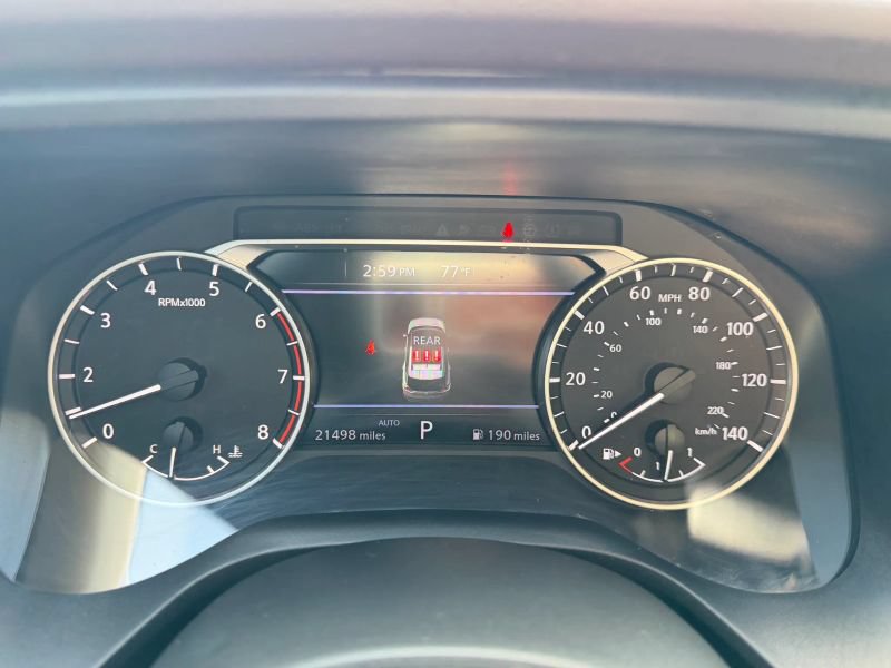Used 2023 Nissan Rogue SV AWD/4WD image 21