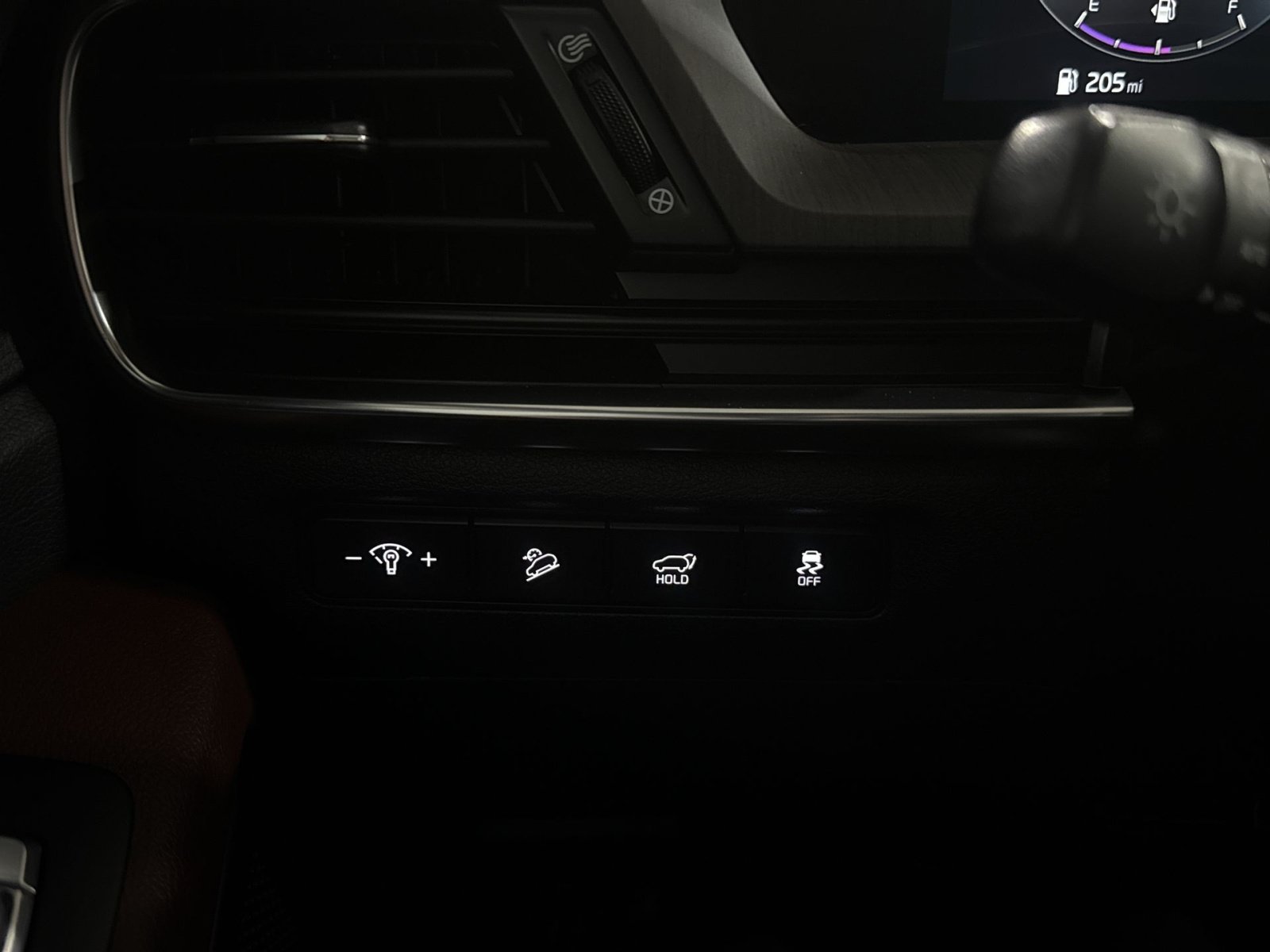 Used 2024 Kia Telluride SX w/ Towing Package FWD image 21