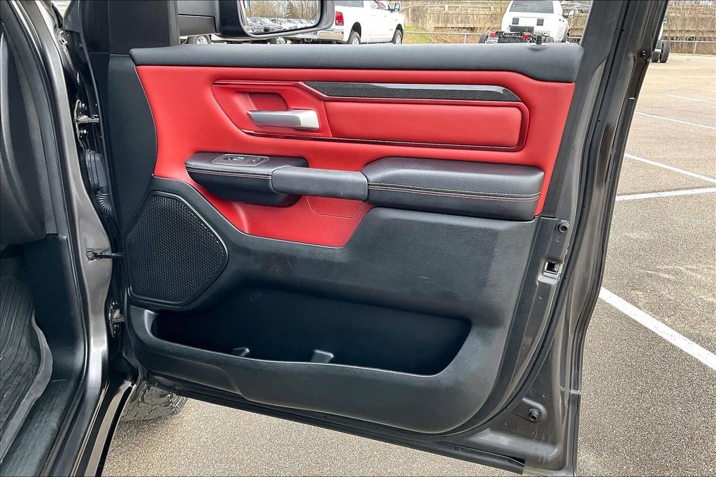 Used 2019 RAM 1500 Rebel image 21