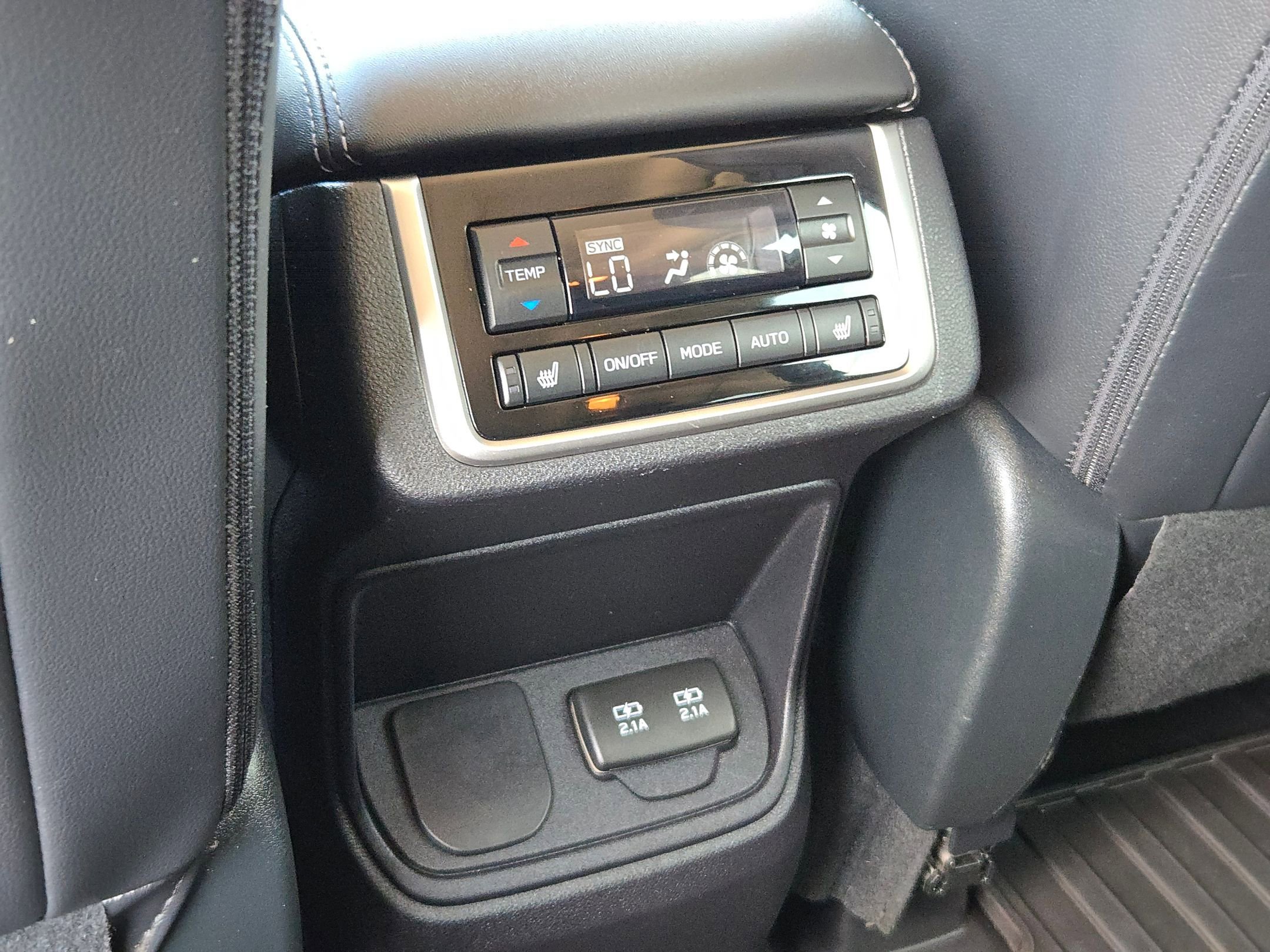 Used 2021 Subaru Ascent Limited w/ Popular Package #2 image 24