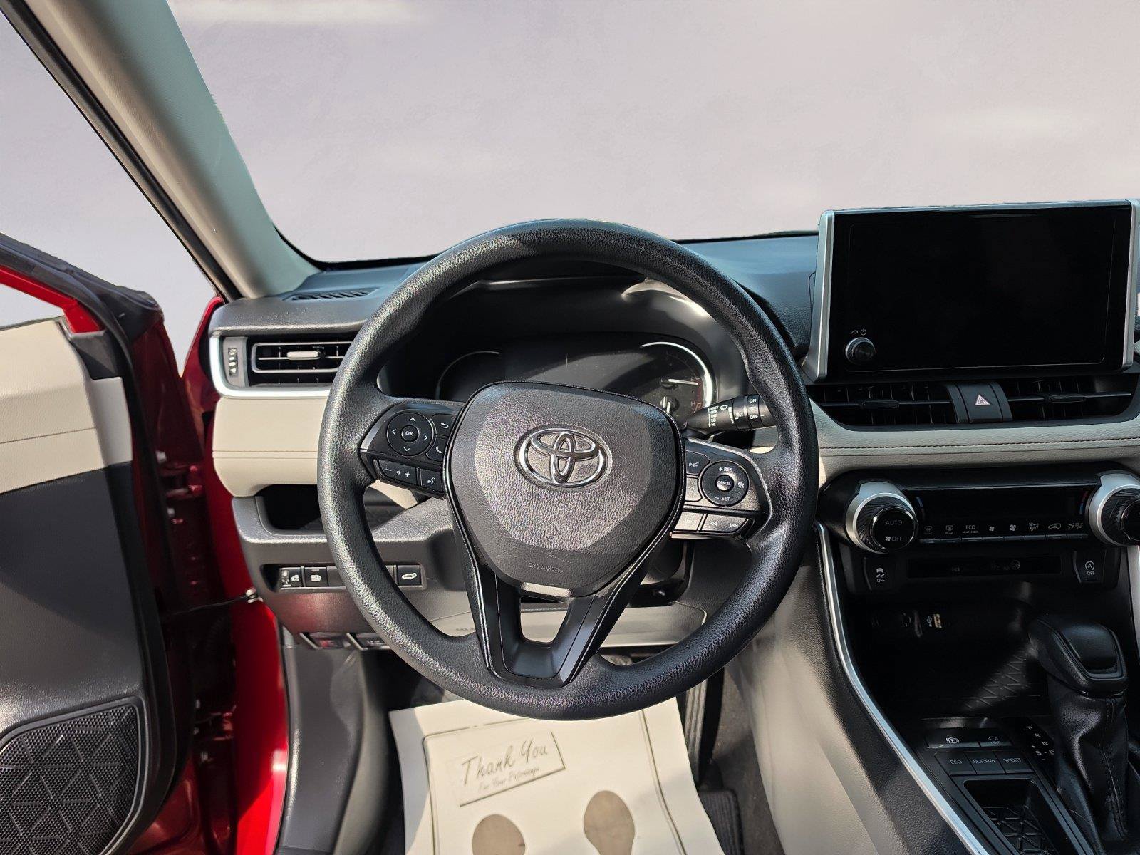 Used 2023 Toyota RAV4 XLE w/ Convenience Package FWD image 12