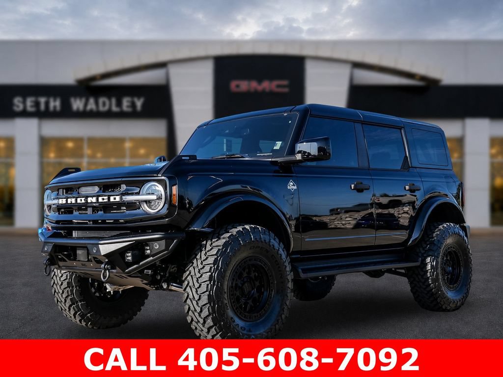 Used 2026 Ford Bronco Outer Banks AWD/4WD image 3