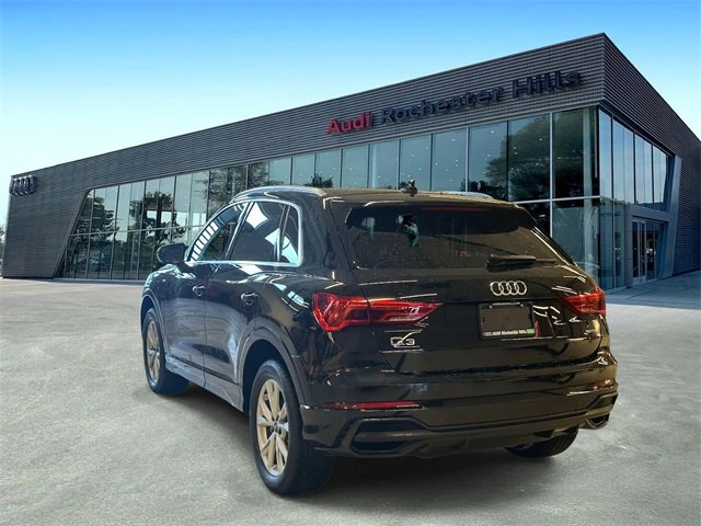 Certified 2025 Audi Q3 2.0T Premium Plus w/ Premium Plus Package image 4
