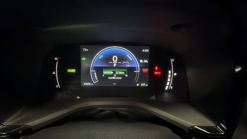 Used 2025 Toyota Camry SE FWD image 21