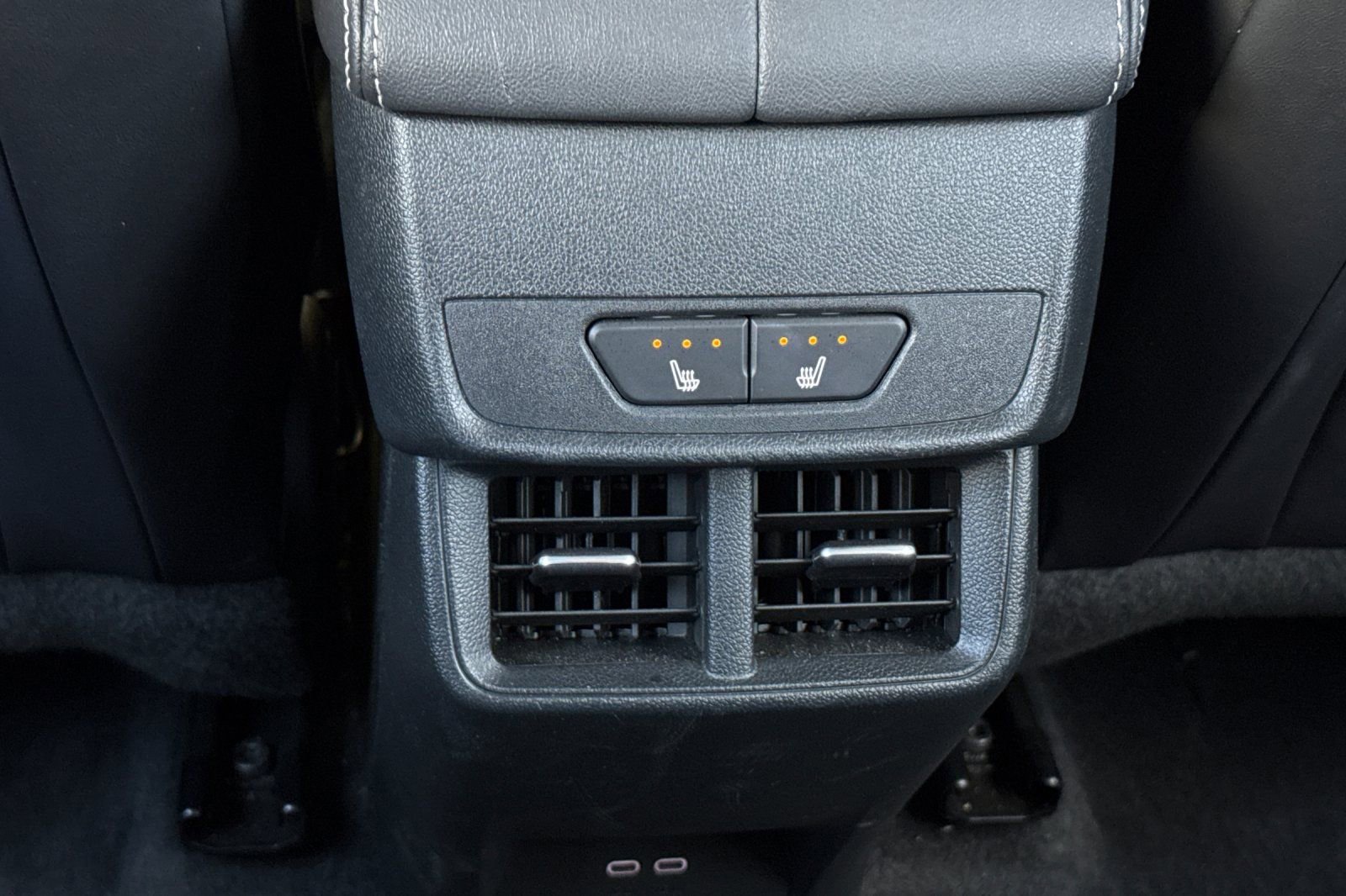 Used 2026 GMC Terrain Denali AWD/4WD image 42