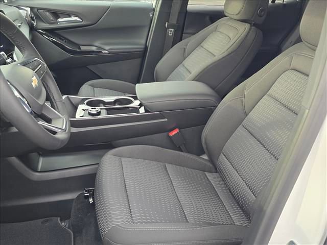 New 2026 Chevrolet Equinox LT image 17