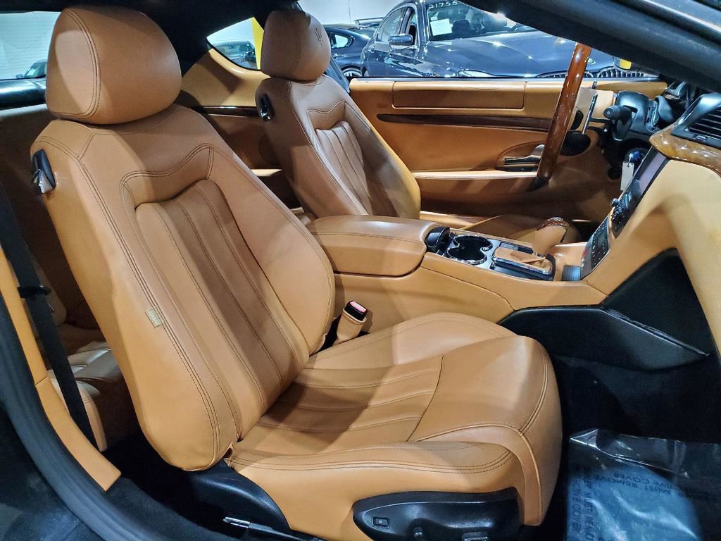 Used 2011 Maserati GranTurismo Coupe image 15