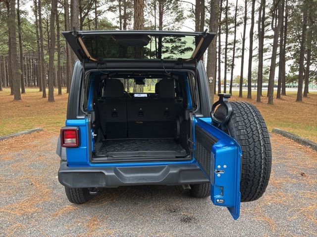 Used 2024 Jeep Wrangler Sport S image 19