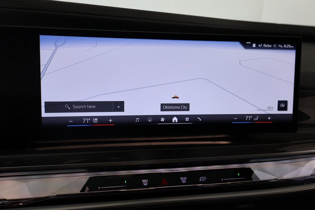 Used 2023 BMW 760i xDrive image 8