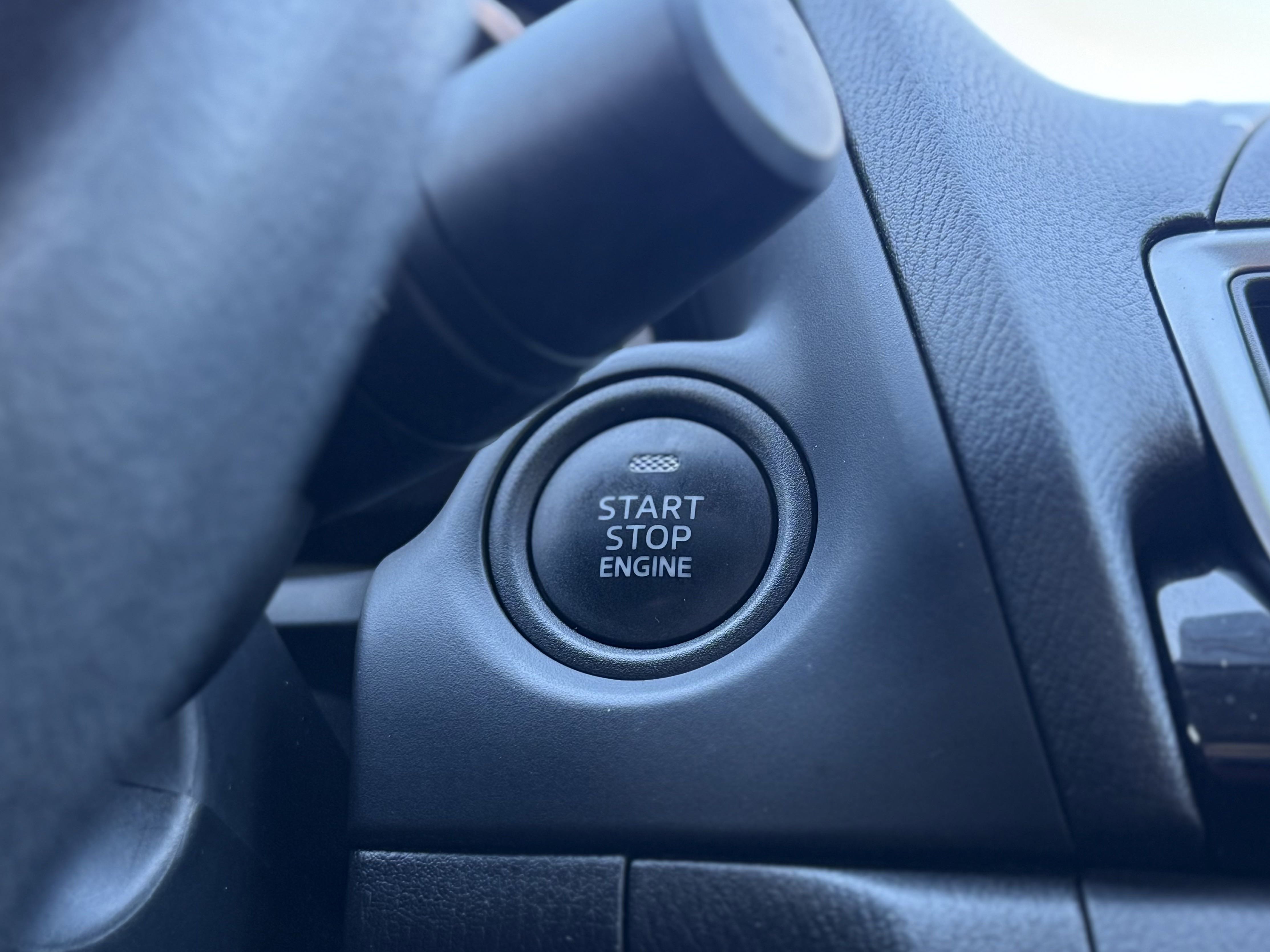 Used 2014 MAZDA MAZDA3 i Sport image 17