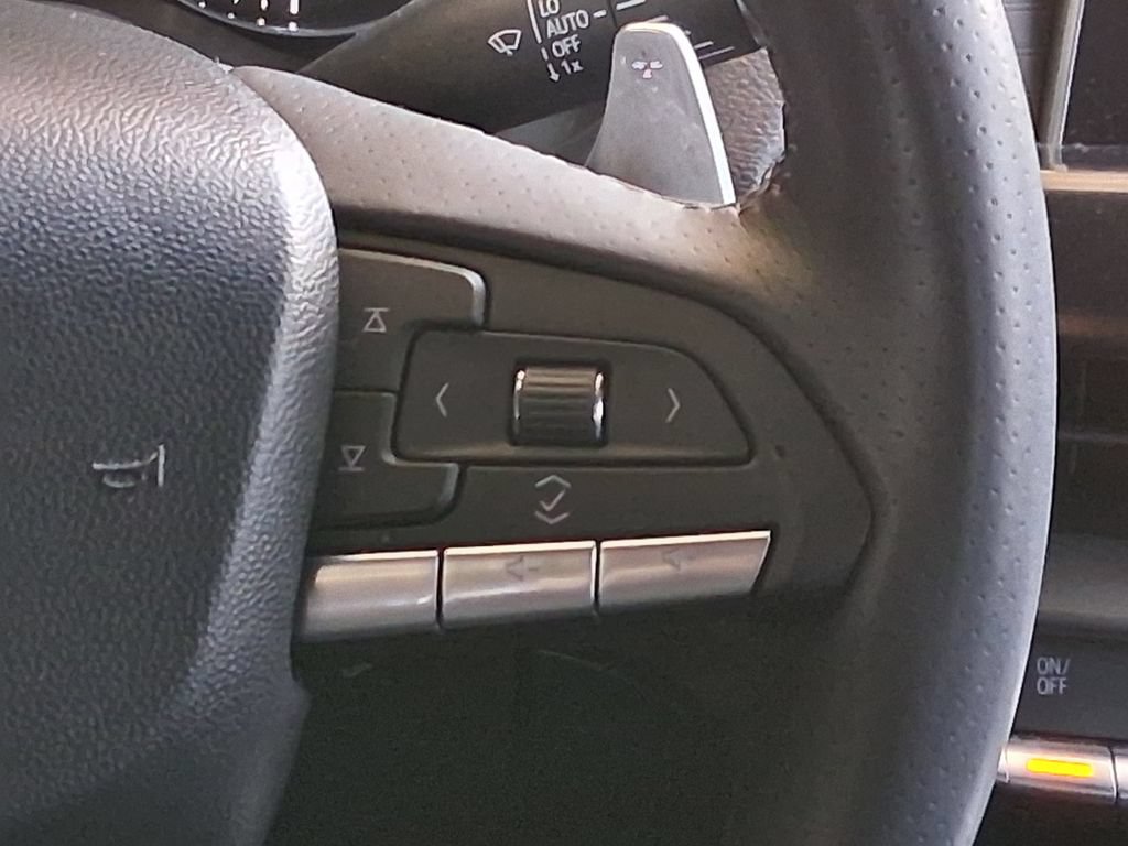 Used 2025 Cadillac CT4 Sport RWD image 12
