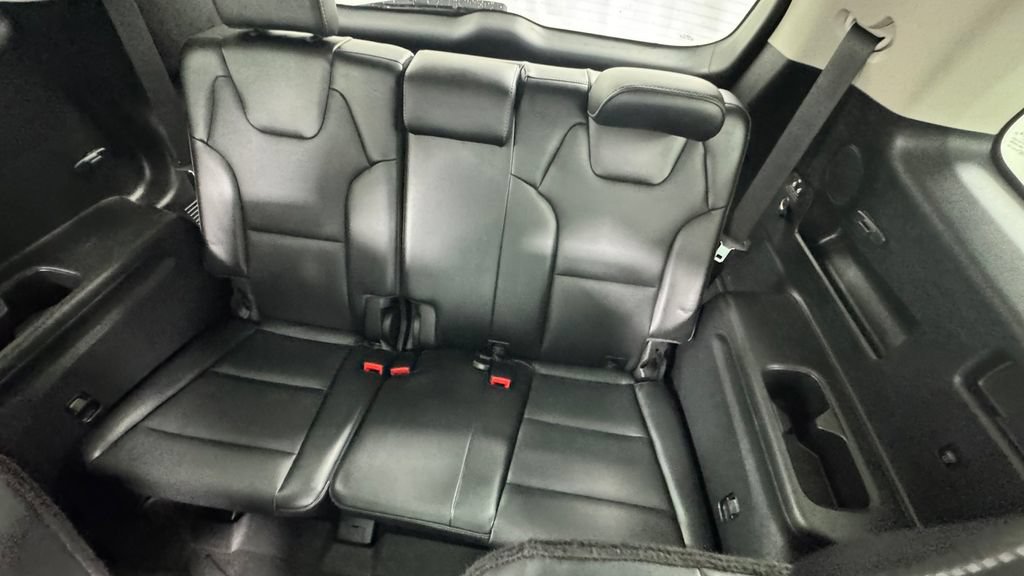 Used 2024 Kia Telluride SX Prestige AWD/4WD image 15