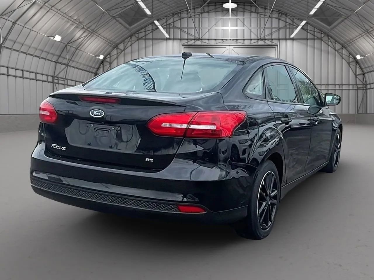 Used 2018 Ford Focus SE image 5