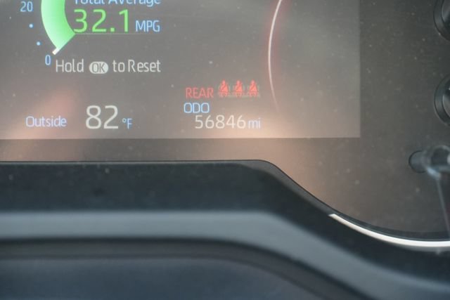 Used 2024 Toyota RAV4 XLE FWD image 30