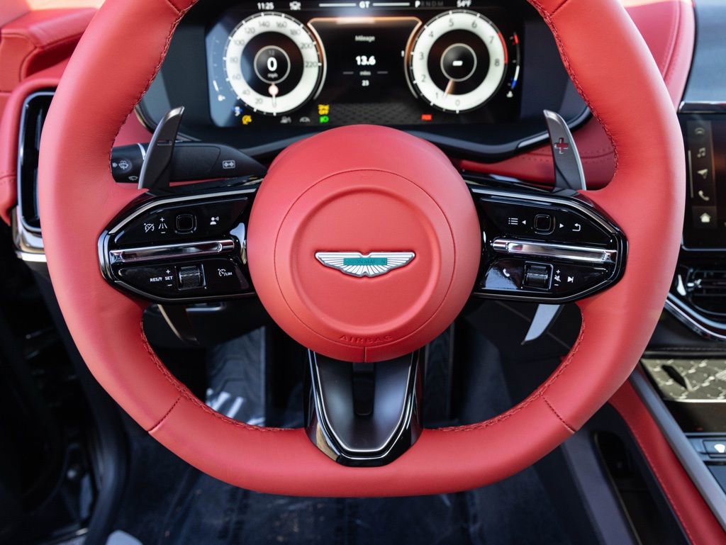 New 2026 Aston Martin DBX 707 image 31