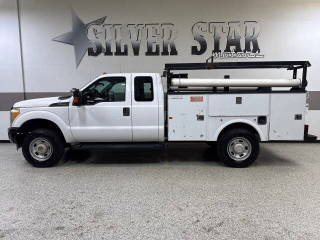 Used 2016 Ford F350 XL w/ Power Equipment Group AWD/4WD image 5