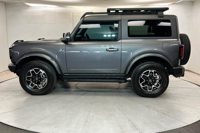 Used 2021 Ford Bronco Outer Banks AWD/4WD image 2