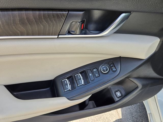 Certified 2021 Honda Accord EX image 27