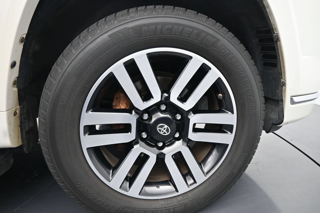 Used 2017 Toyota 4Runner Limited AWD/4WD image 11