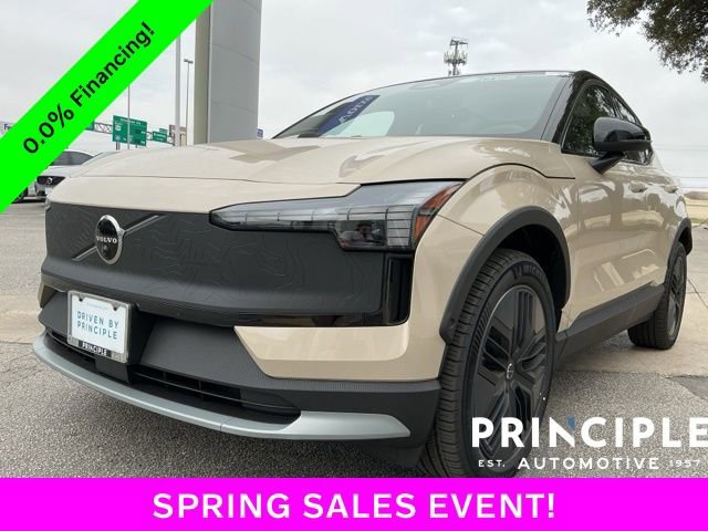 New 2026 Volvo EX30 Cross Country Ultra image 5