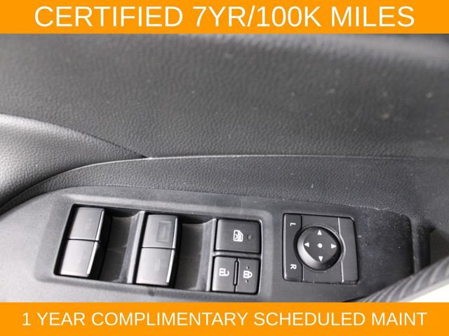 Used 2025 Toyota RAV4 XLE AWD/4WD image 18