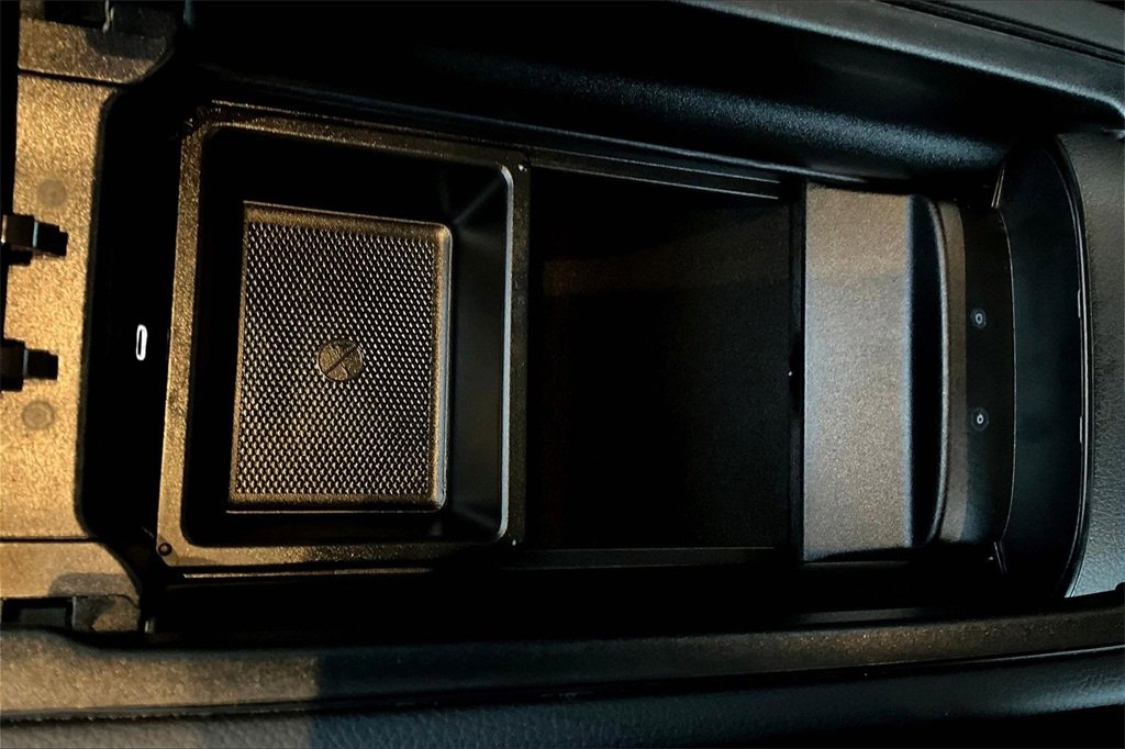 Certified 2025 Mercedes-Benz GLC 43 AMG 4MATIC image 26