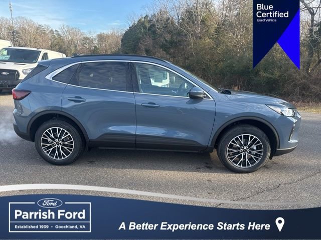 New 2026 Ford Escape SE image 2
