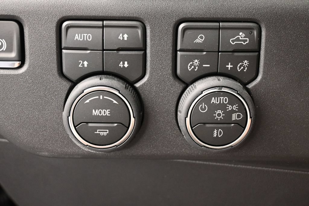 New 2026 Chevrolet Silverado 1500 ZR2 AWD/4WD image 29