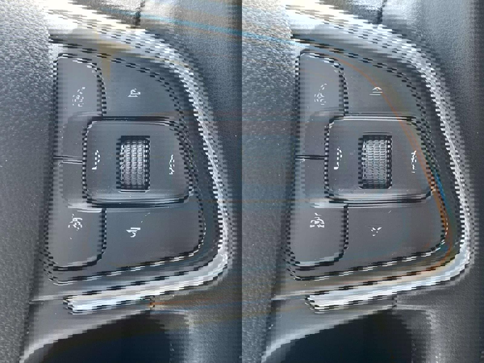 Used 2024 Buick Encore GX Sport Touring image 21