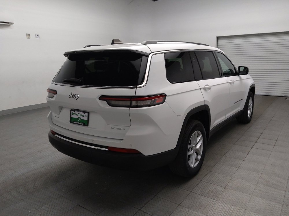 Used 2023 Jeep Grand Cherokee L Laredo AWD/4WD image 9