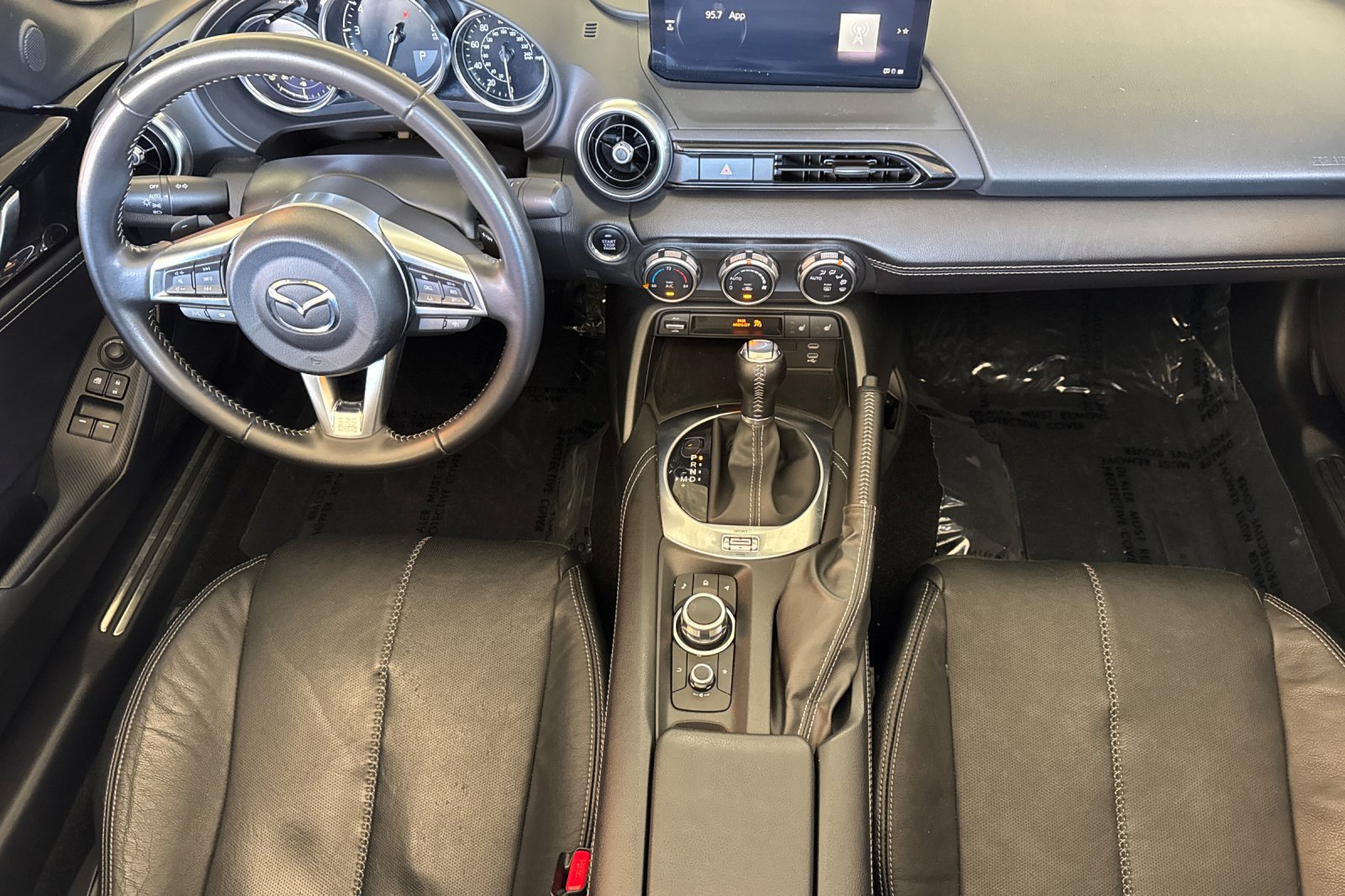 Used 2025 MAZDA MX-5 Miata RF Grand Touring RWD image 15