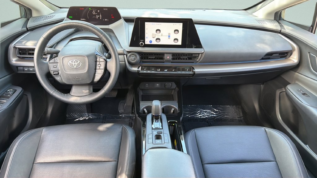 Used 2023 Toyota Prius XLE FWD image 12