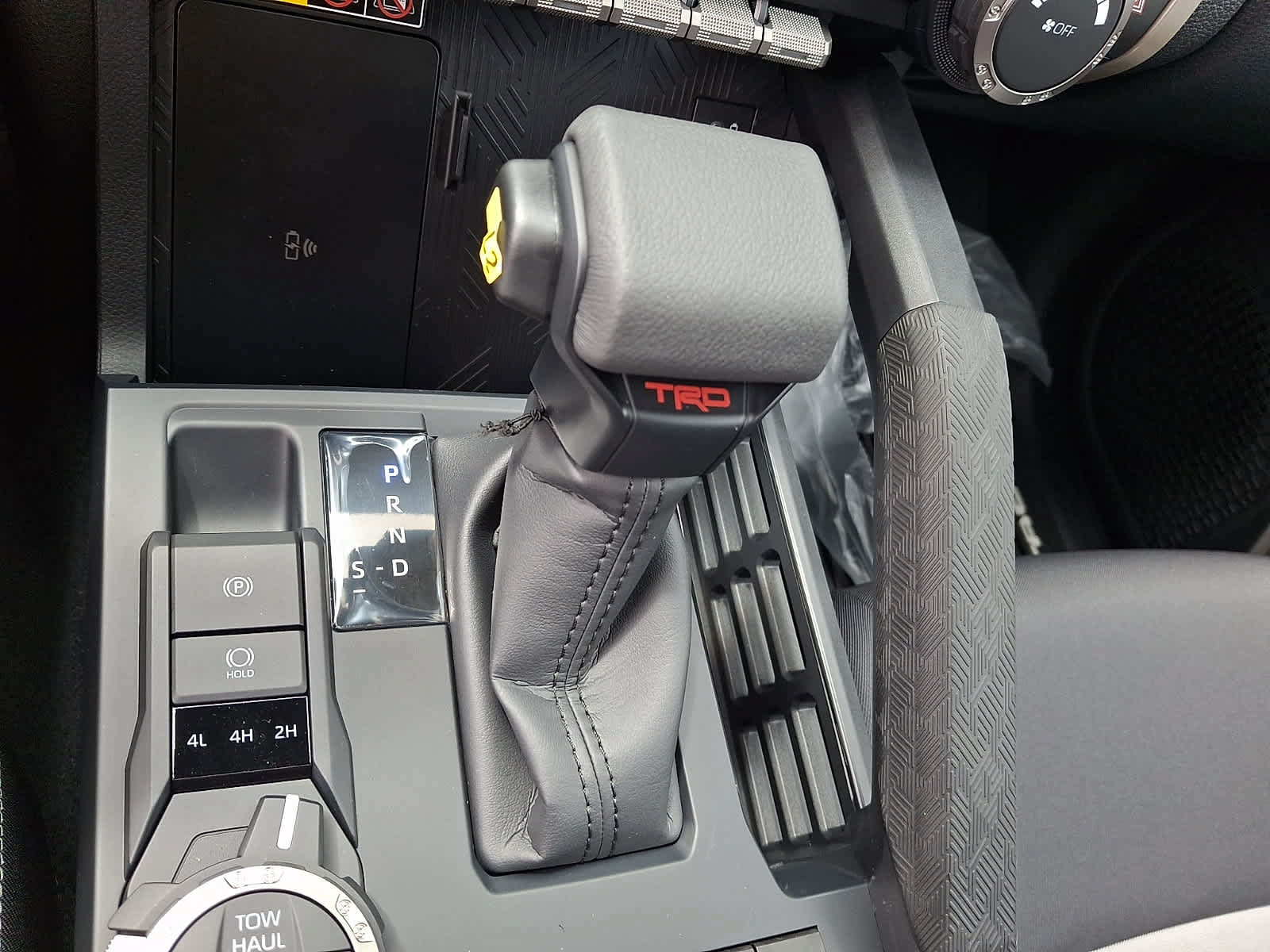 New 2026 Toyota Tacoma TRD Off-Road AWD/4WD image 13