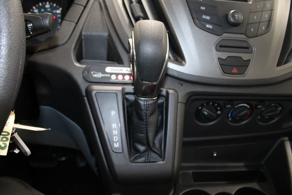 Used 2018 Ford Transit 350 XL image 39
