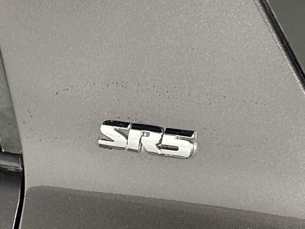 Used 2016 Toyota 4Runner SR5 image 24