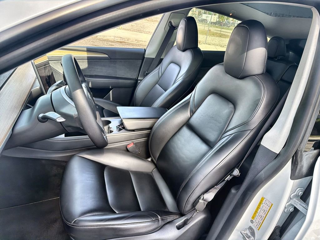 Used 2023 Tesla Model Y Long Range image 13