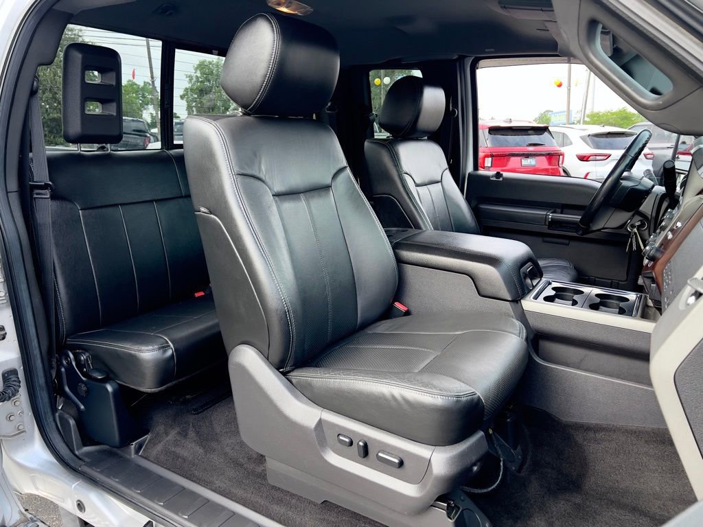 Used 2014 Ford F250 Lariat w/ Chrome Package AWD/4WD image 21