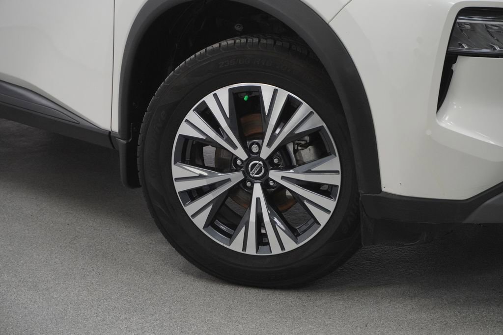 Used 2021 Nissan Rogue SV AWD/4WD video 4