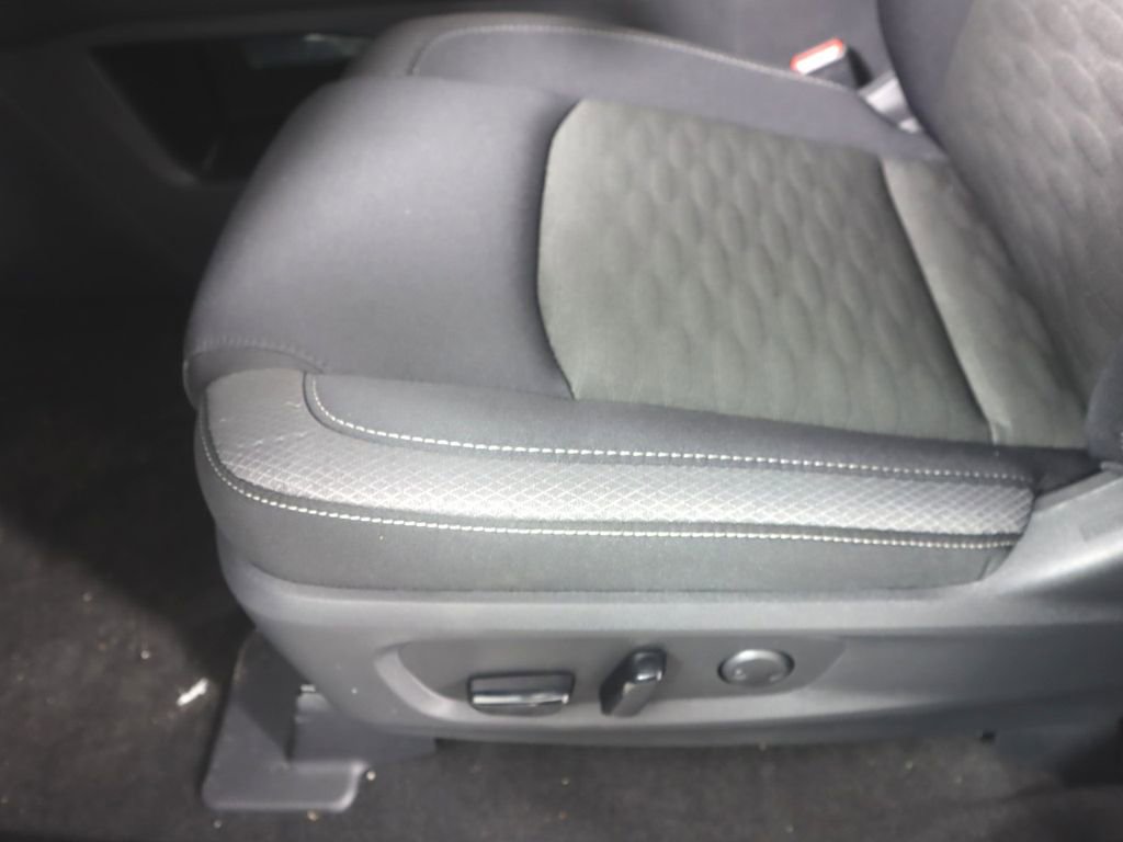 New 2026 Nissan Pathfinder SV image 22