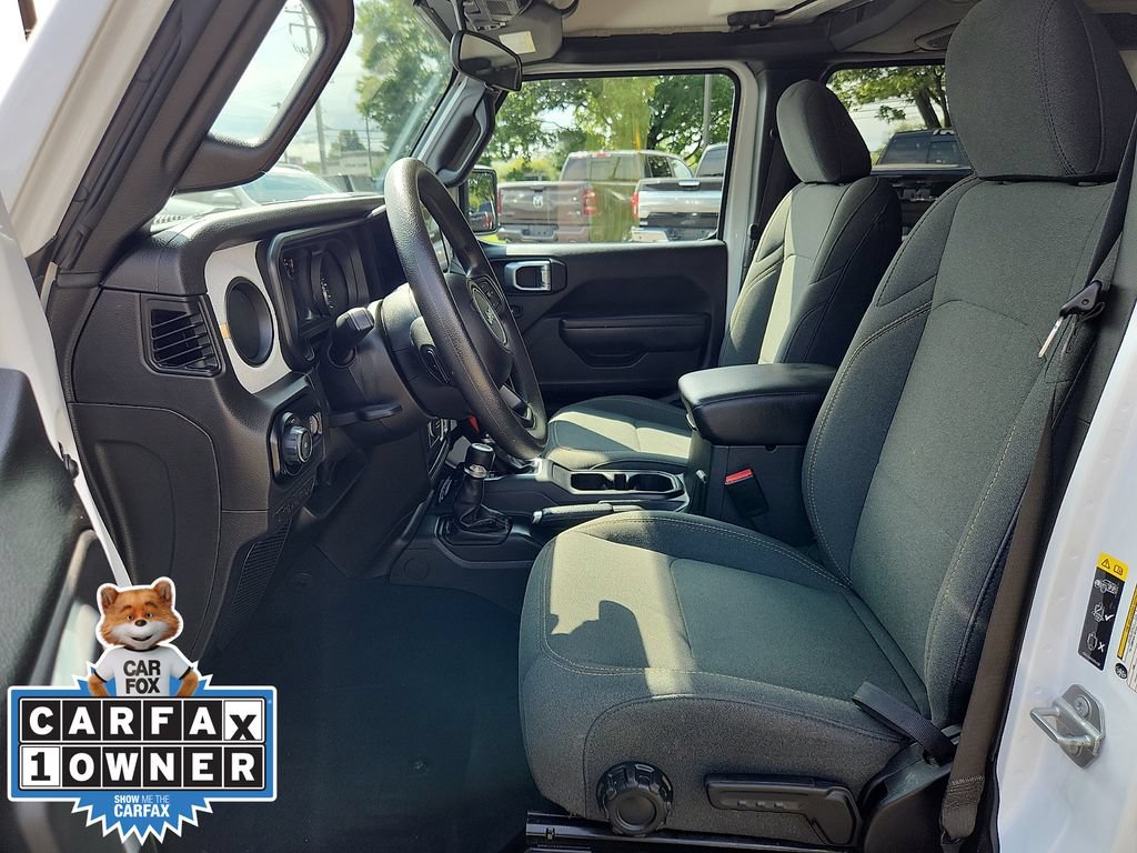 Used 2025 Jeep Wrangler Unlimited Sport AWD/4WD image 13
