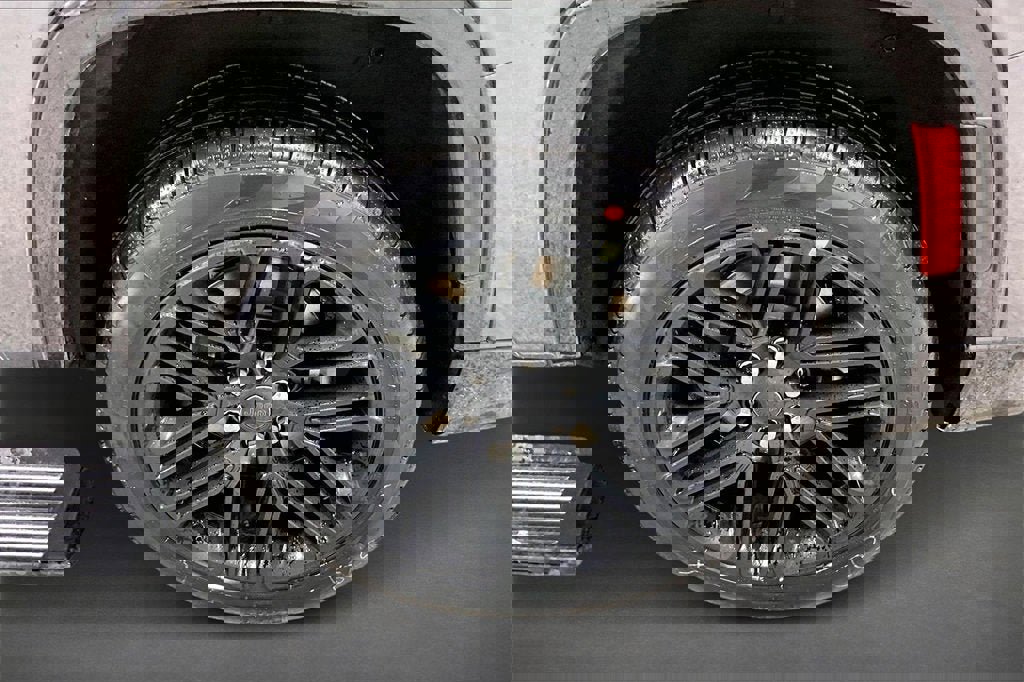 New 2026 Jeep Grand Wagoneer L Limited image 11