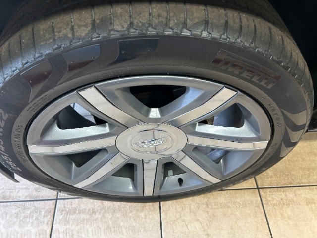 Used 2016 Cadillac Escalade ESV Premium image 25