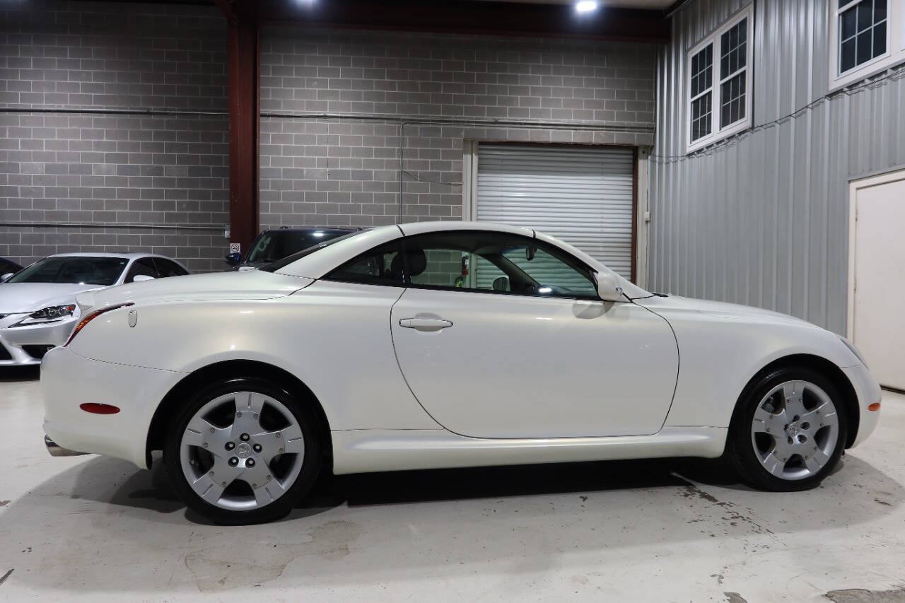 Used 2005 Lexus SC 430 Convertible RWD image 41