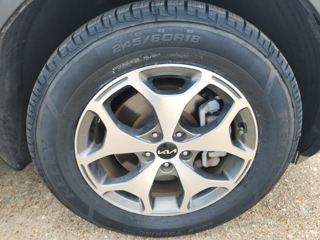 Used 2022 Kia Telluride EX FWD image 12
