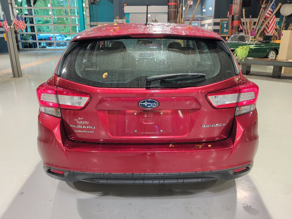 Used 2018 Subaru Impreza 2.0i AWD/4WD image 10