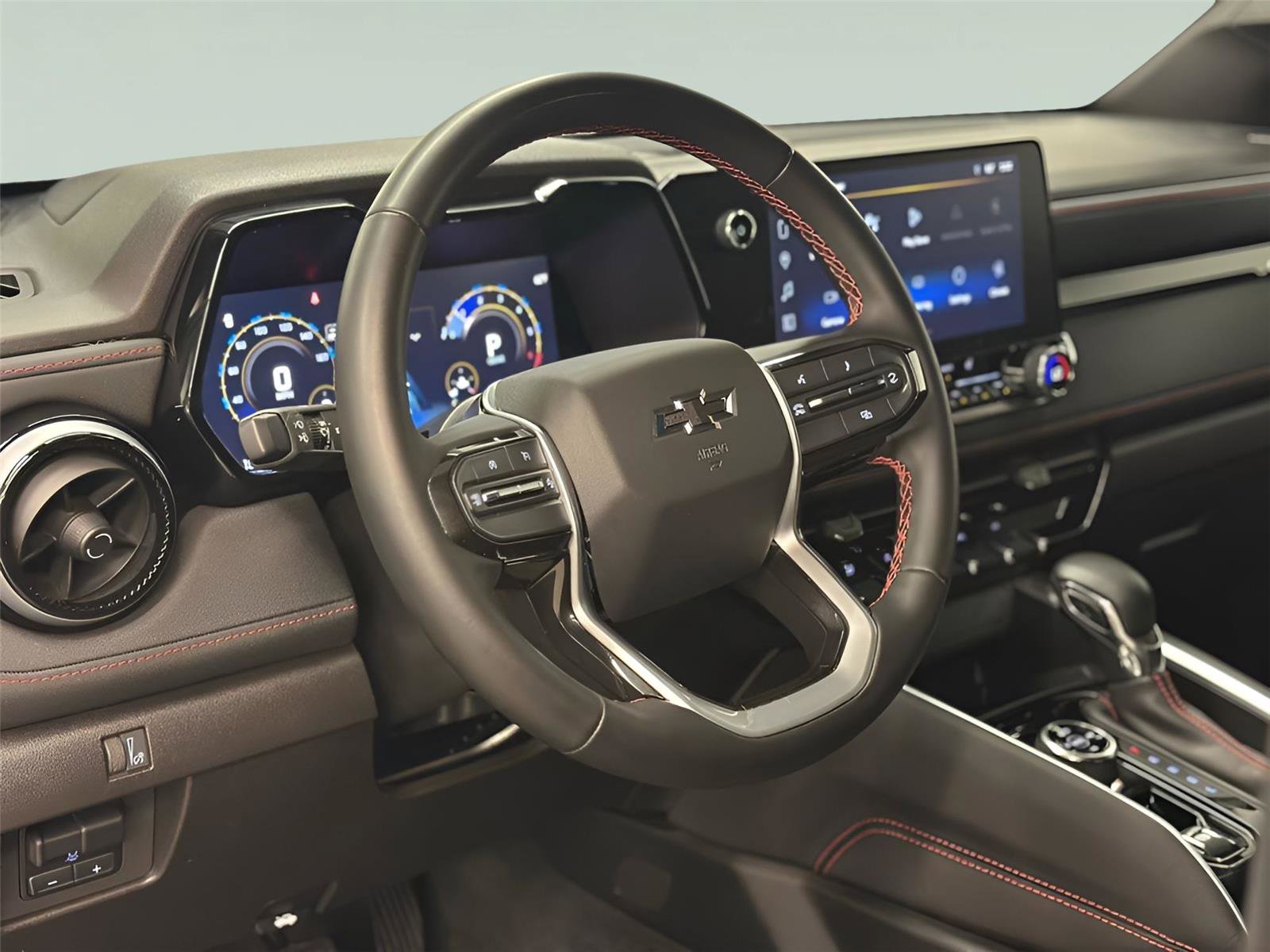 Certified 2024 Chevrolet Colorado Z71 w/ Z71 Convenience Package 2 image 24