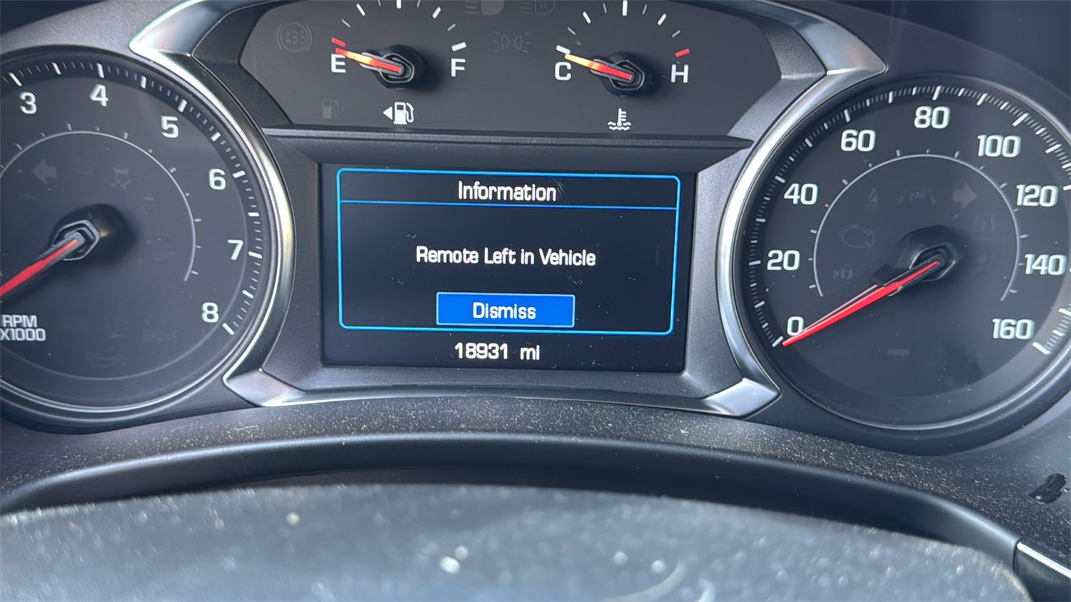 Used 2022 Chevrolet Equinox RS w/ LPO, Floor Liner Package image 9