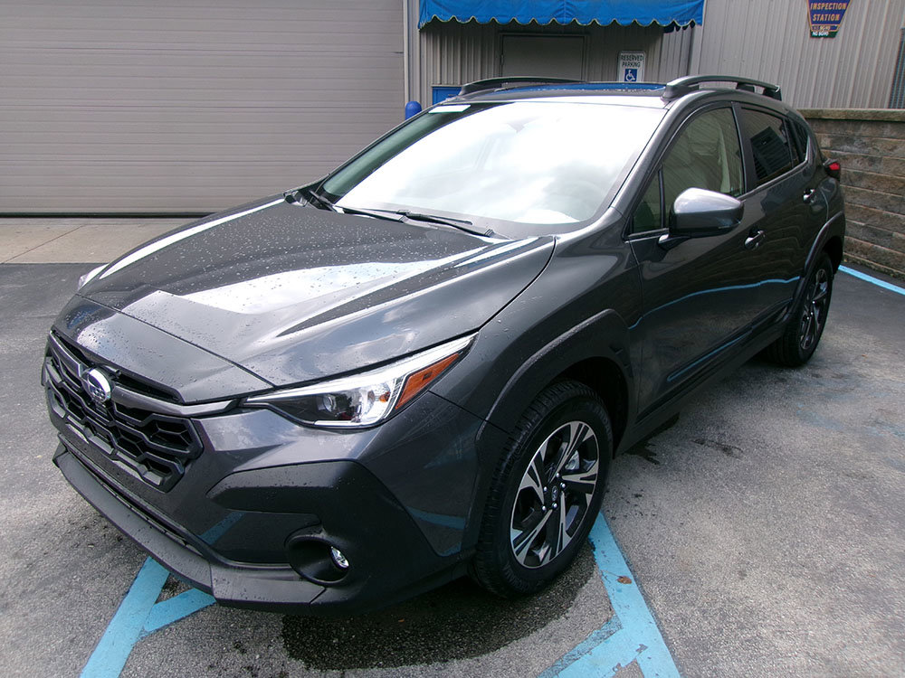 Used 2024 Subaru Crosstrek 2.0i Premium AWD/4WD image 1