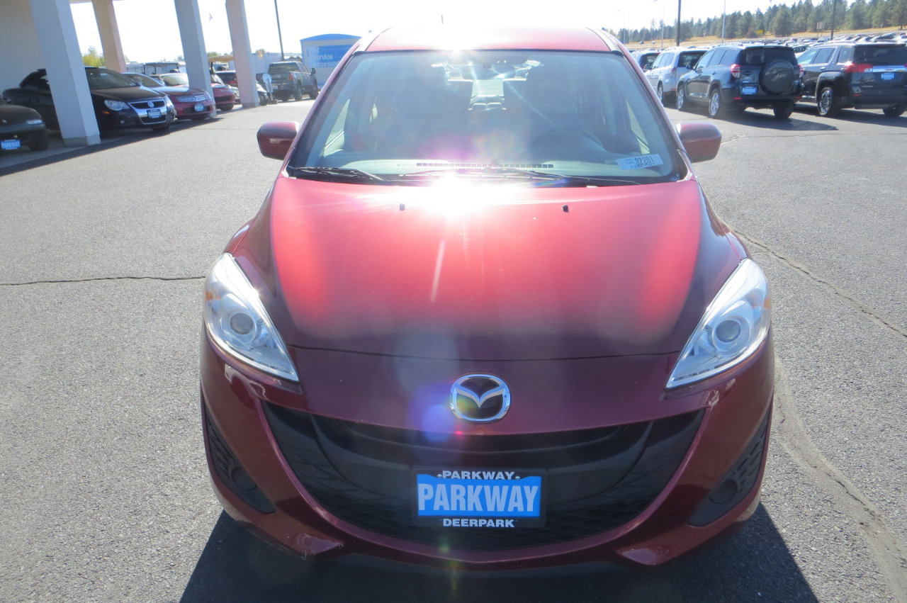 Used 2012 MAZDA MAZDA5 Sport image 8